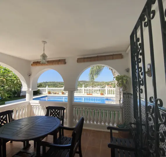 Продажа финки в Estepona