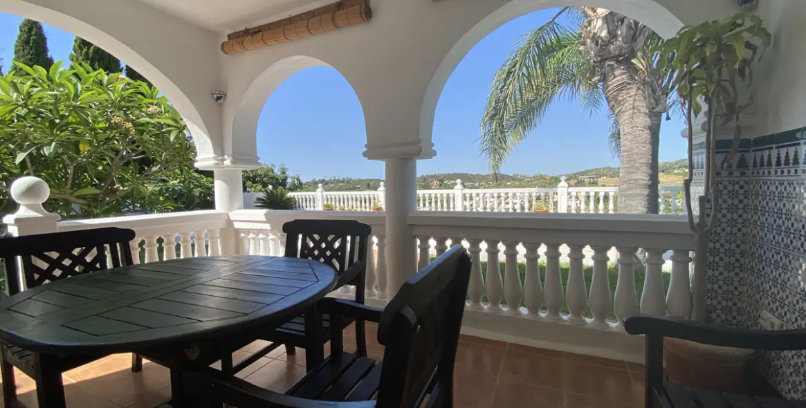 Продажа финки в Estepona 6