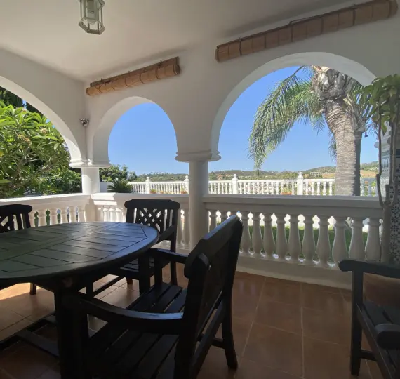 Продажа финки в Estepona