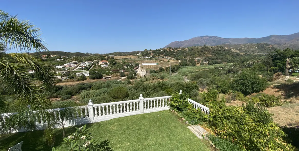 Продажа финки в Estepona 19