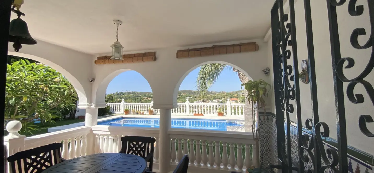 Sale of finca - cortijo in Estepona 3
