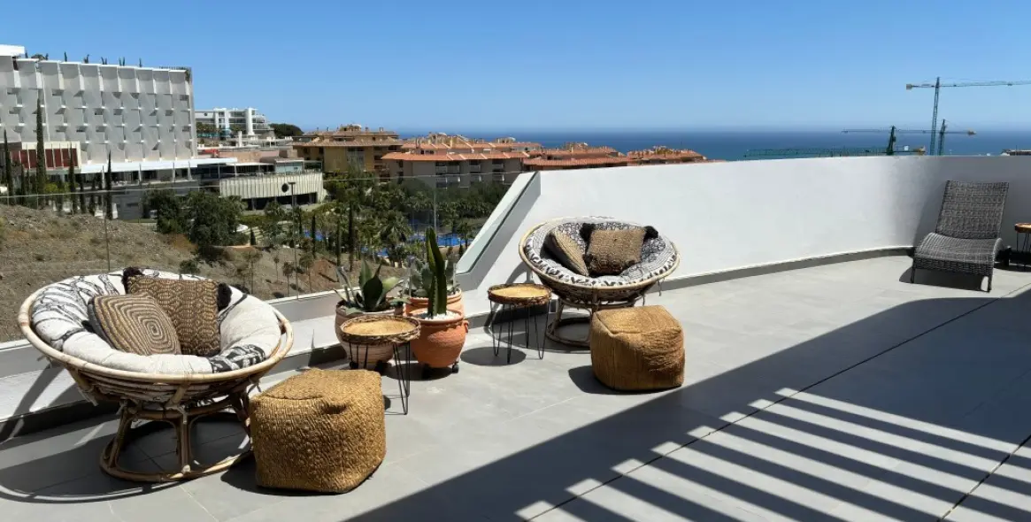 Sale of penthouse in Fuengirola (district Higueron) 5