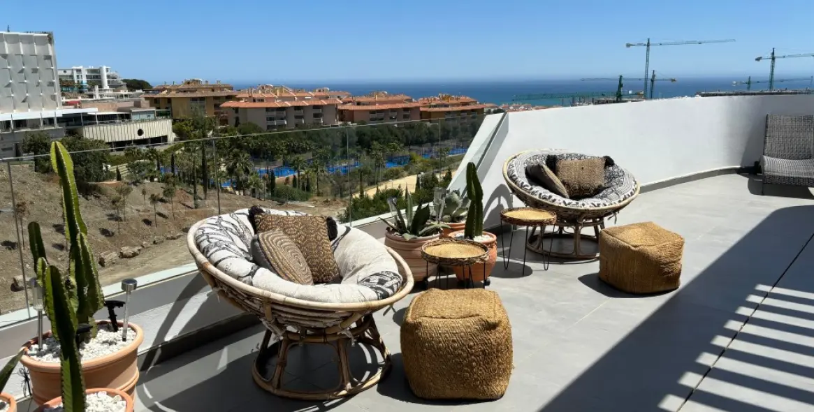 Sale of penthouse in Fuengirola (district Higueron) 7