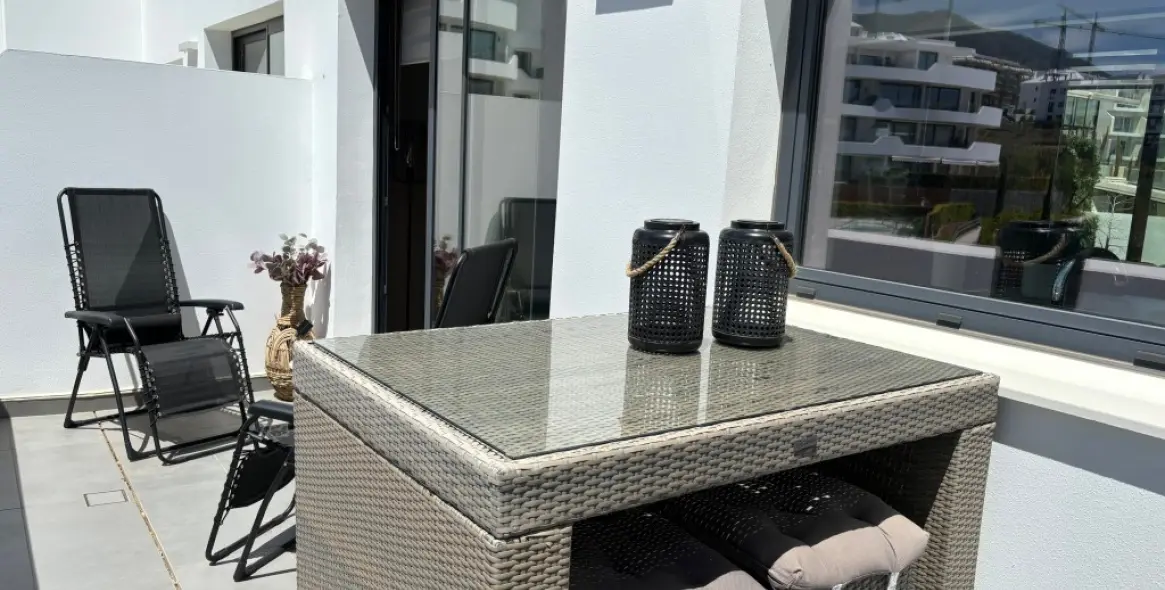 Sale of penthouse in Higueron 28