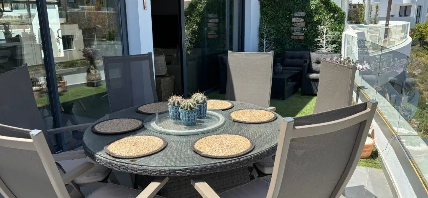 Venta de ático en Higueron 2
