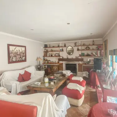 Venta de villa independiente en Nueva Andalucía