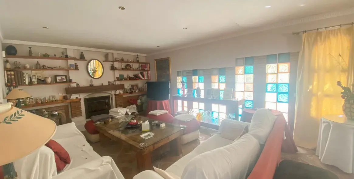 Продажа  отдельно стоящей виллы в Nueva Andalucía 4