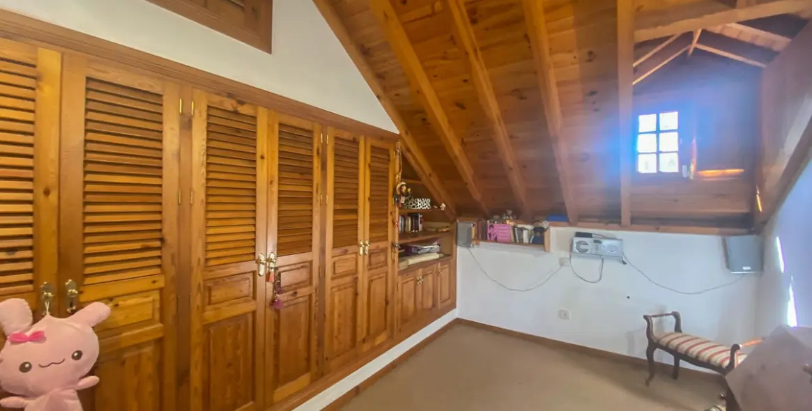 Продажа  отдельно стоящей виллы в Nueva Andalucía 8