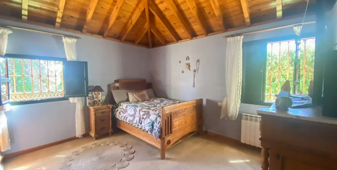 Продажа  отдельно стоящей виллы в Nueva Andalucía 10