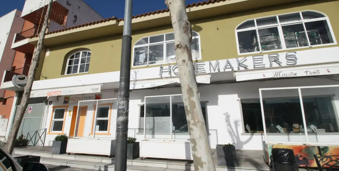 Продажа магазина в Torreguadiaro 4