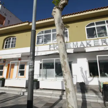 Venta de tienda en Torreguadiaro