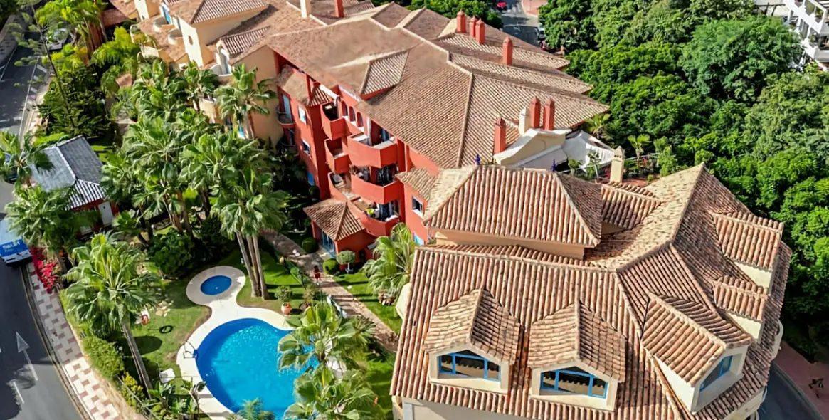 Sale of penthouse duplex in Torrequebrada 3