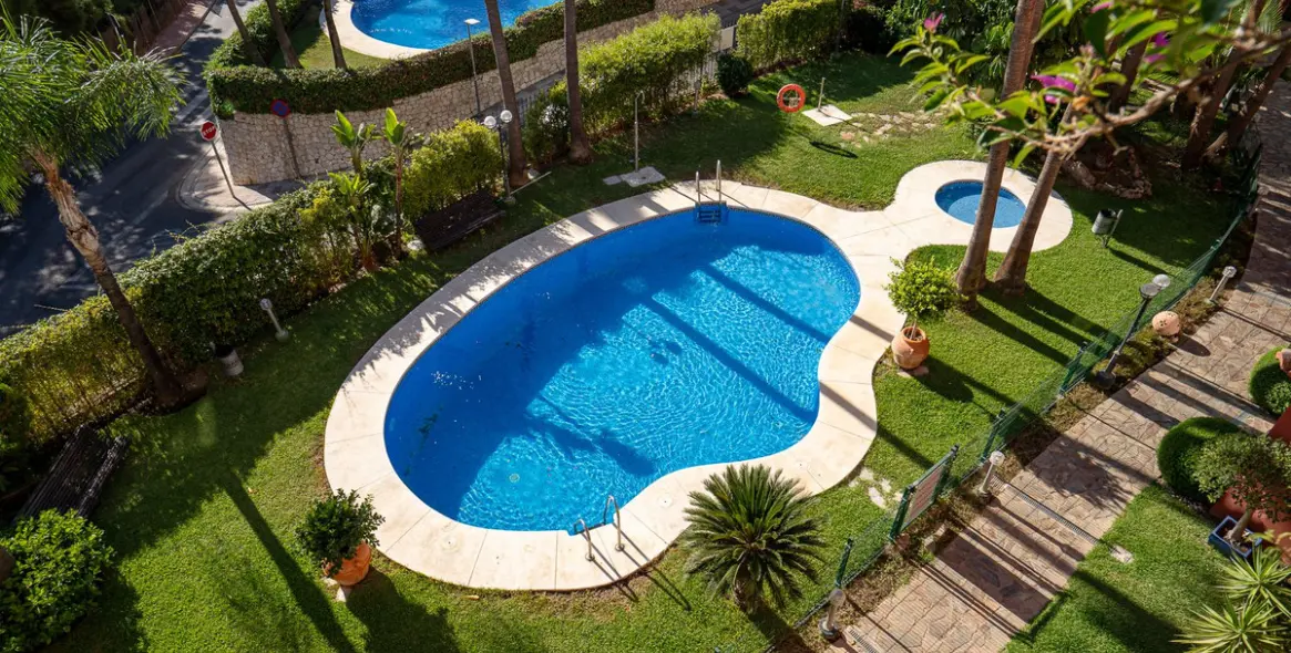 Sale of penthouse duplex in Torrequebrada 13