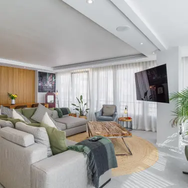 Sale of middle floor apartment in Marbella