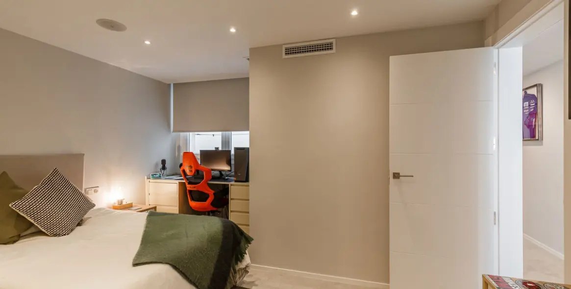 Sale of middle floor apartment in Marbella 18