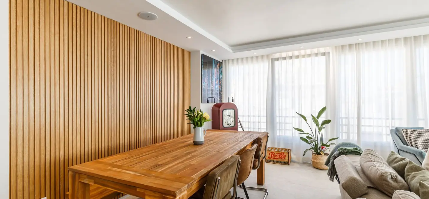 Venta de apartamento en planta media en Marbella 2