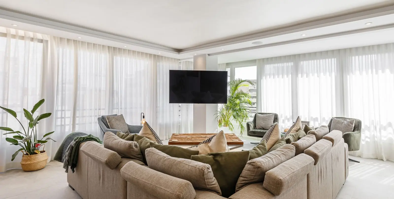 Продажа апартаментов на среднем этаже в Marbella 7
