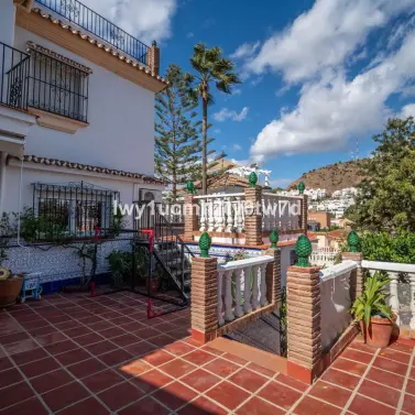 Sale of detached villa in Málaga