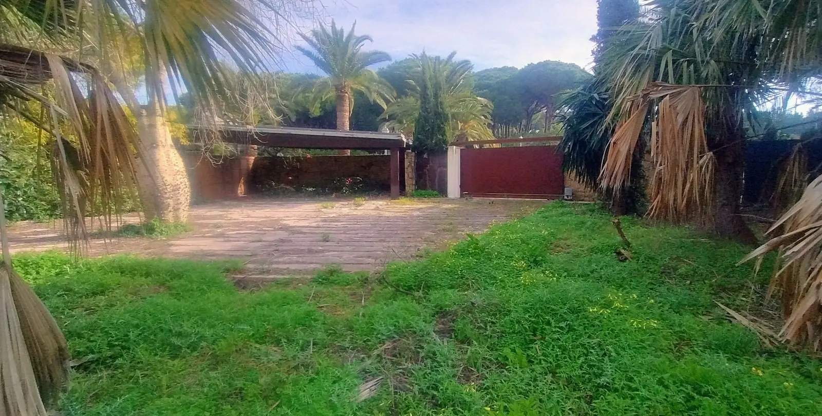 Продажа  жилого участка в Hacienda Las Chapas 14