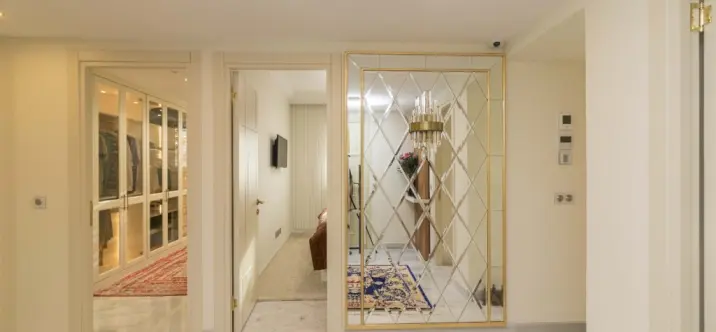 Sale of middle floor apartment in Puerto Banús 3