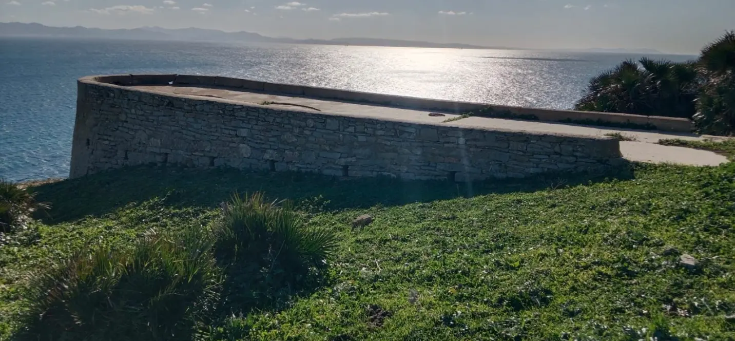 Sale of residential plot in Manilva 4