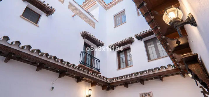 Venta de villa independiente en Fuengirola 0