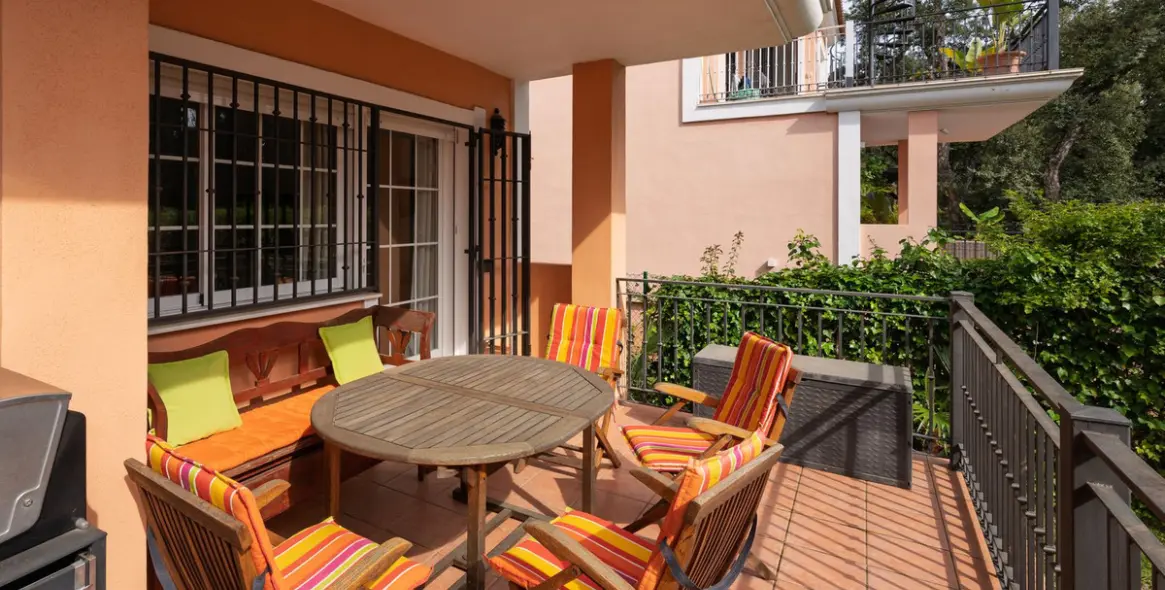 Продажа  отдельно стоящей виллы в Marbella East (район Elviria) 4