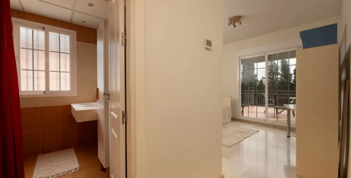 Venta de villa independiente en Elviria 22