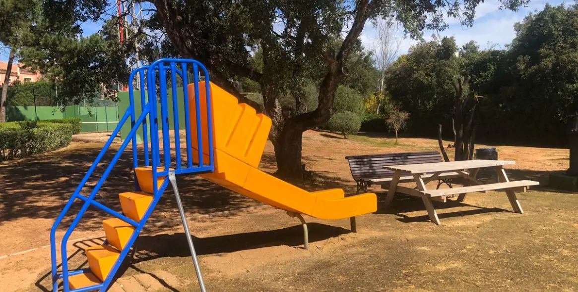 Venta de villa independiente en Elviria 40