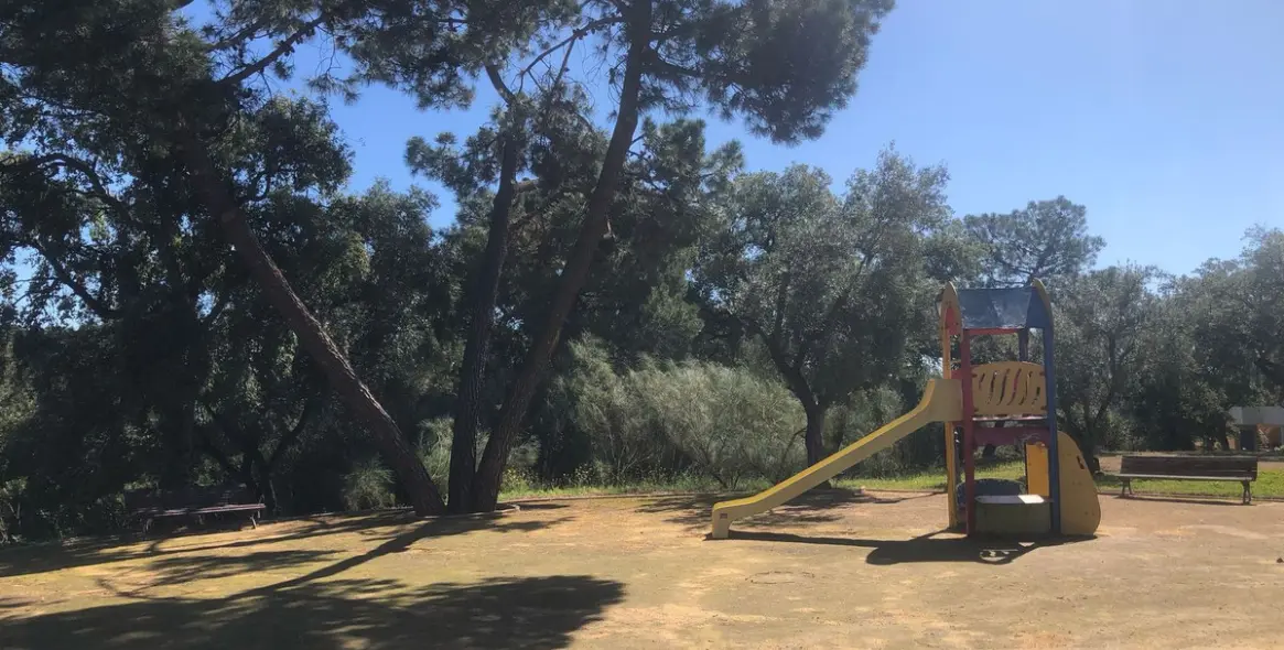 Venta de villa independiente en Elviria 41