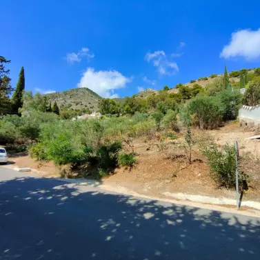 Sale of residential plot in Benalmadena Pueblo