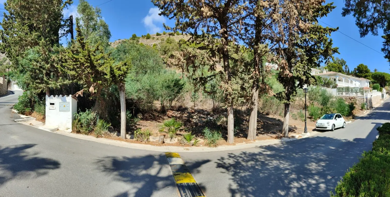 Продажа  жилого участка в Benalmadena Pueblo 2