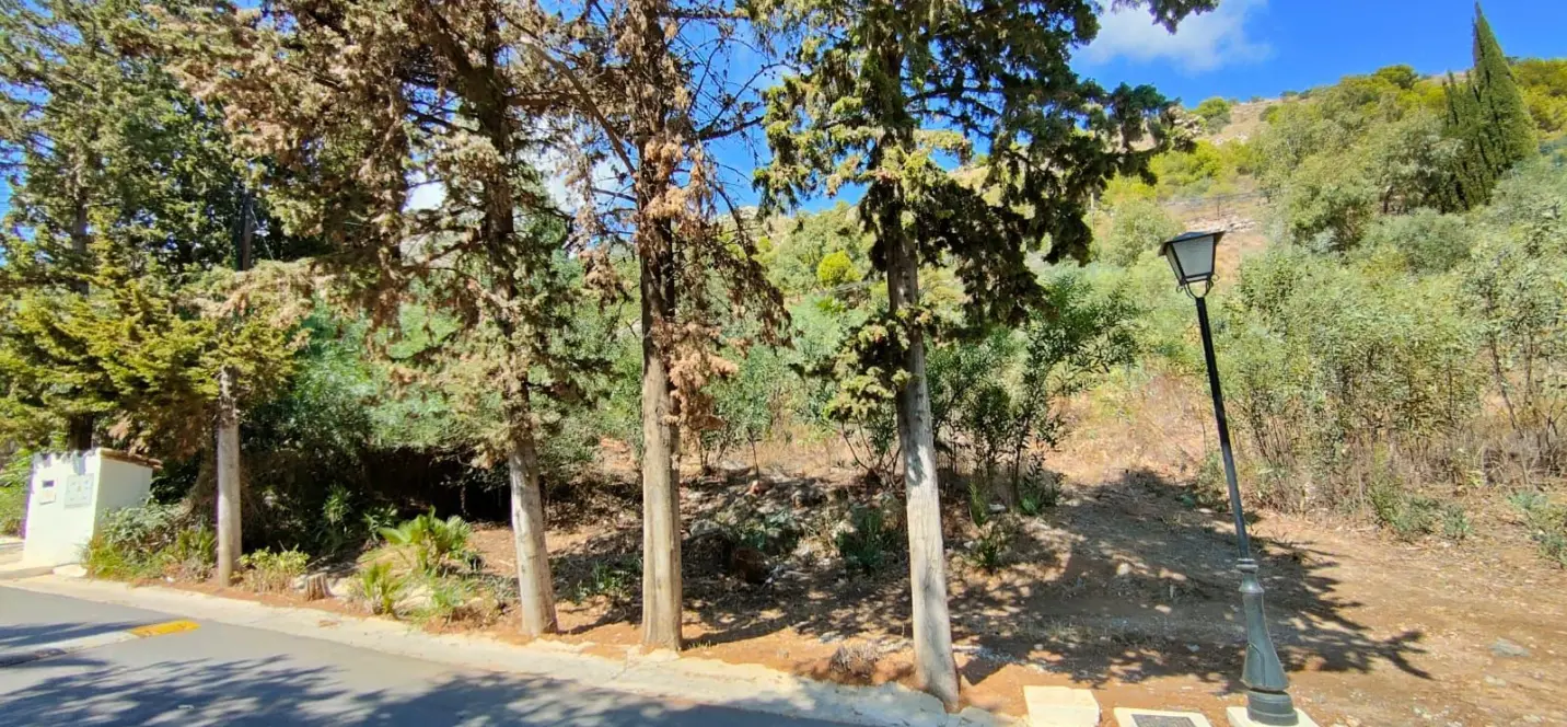Продажа  жилого участка в Benalmadena Pueblo 4