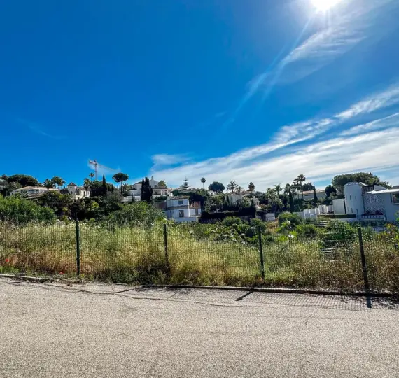 Venta de parcela residencial en El Paraiso