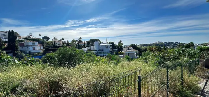 Venta de parcela residencial en El Paraiso 2