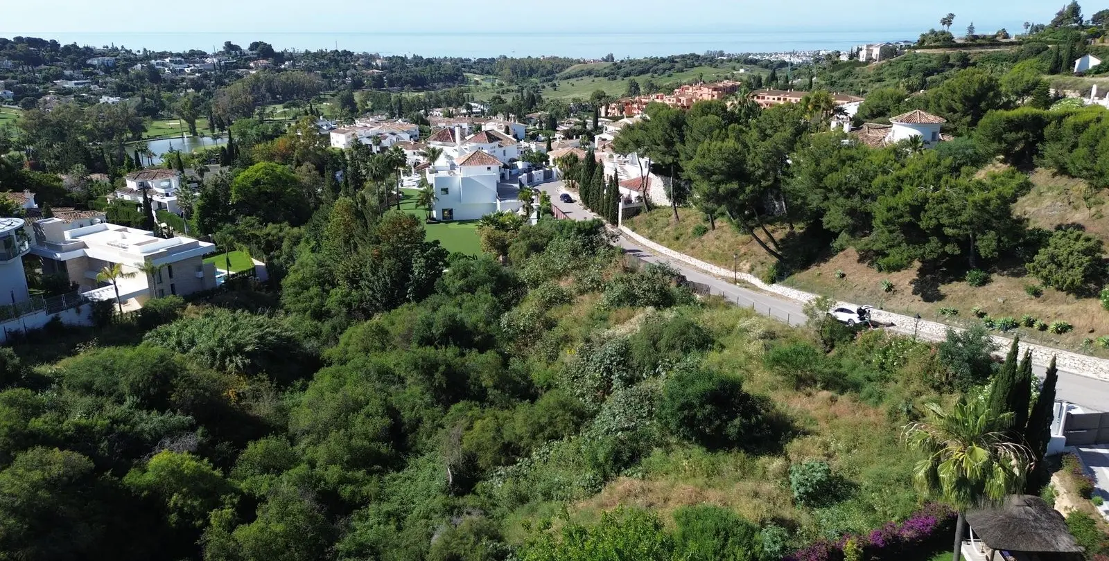 Venta de parcela residencial en El Paraiso 1