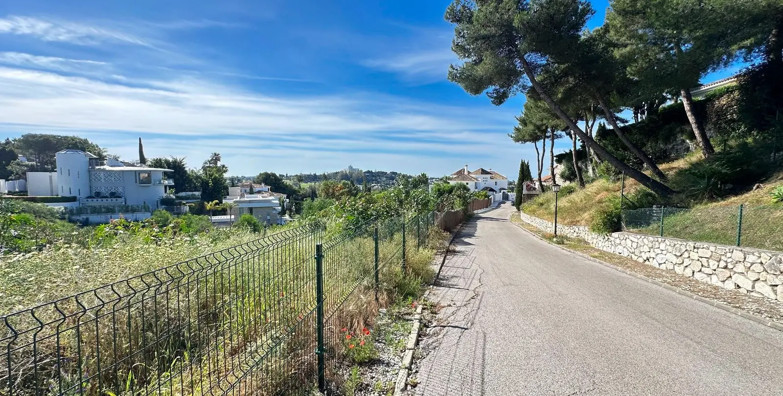 Venta de parcela residencial en El Paraiso 5