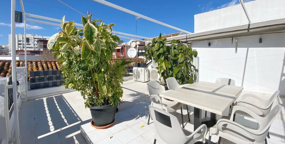 Sale of commercial premises in Marbella 9