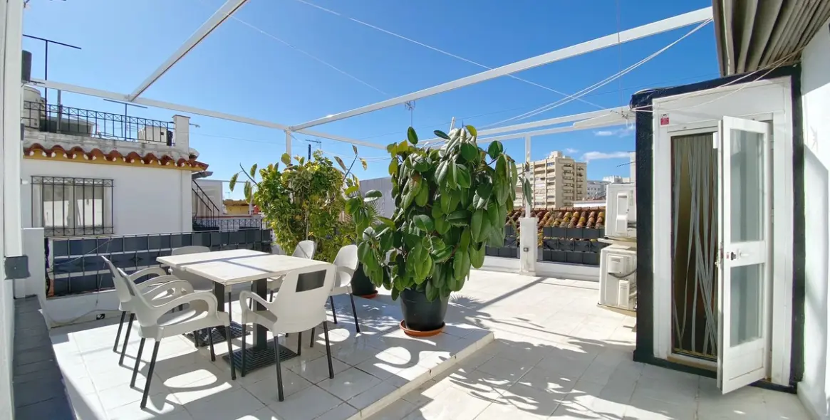 Sale of commercial premises in Marbella 17