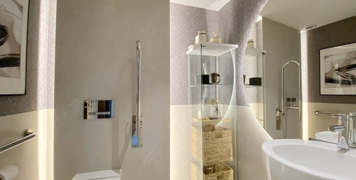 Sale of commercial premises in Marbella 23