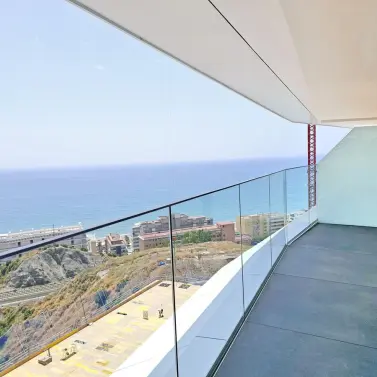 Продажа апартаментов на среднем этаже в Fuengirola
