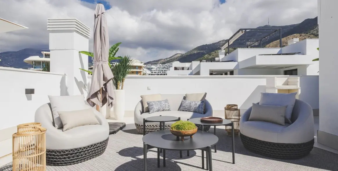 Venta de ático dúplex en Higueron 2