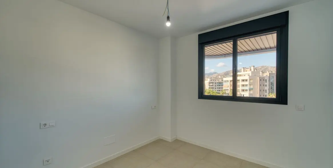 Sale of middle floor apartment in Torremolinos 12