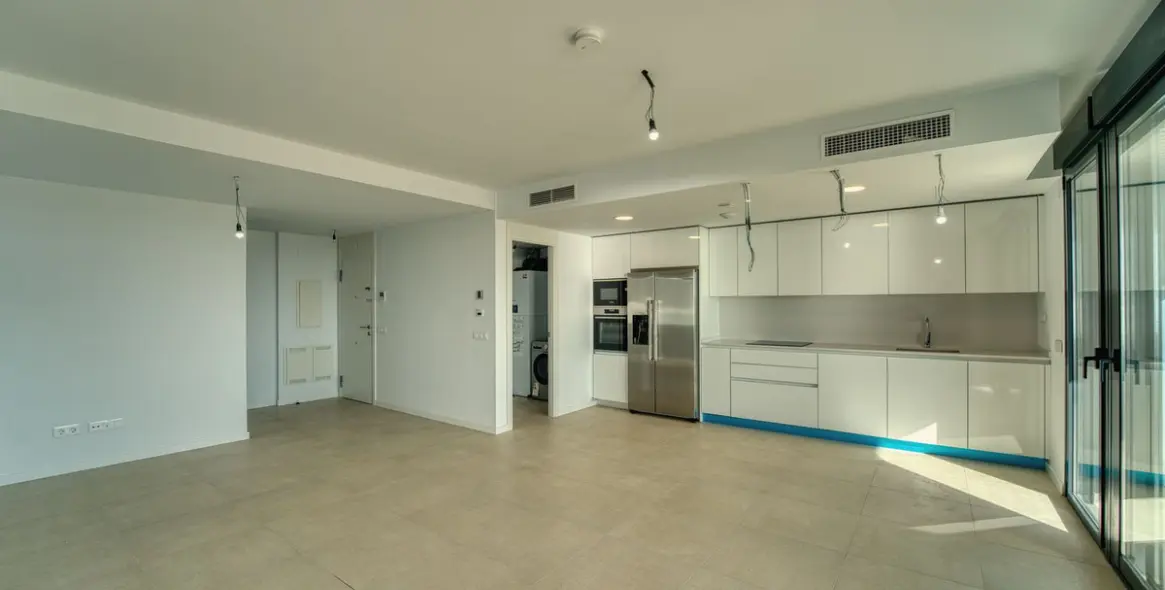 Sale of middle floor apartment in Torremolinos 15