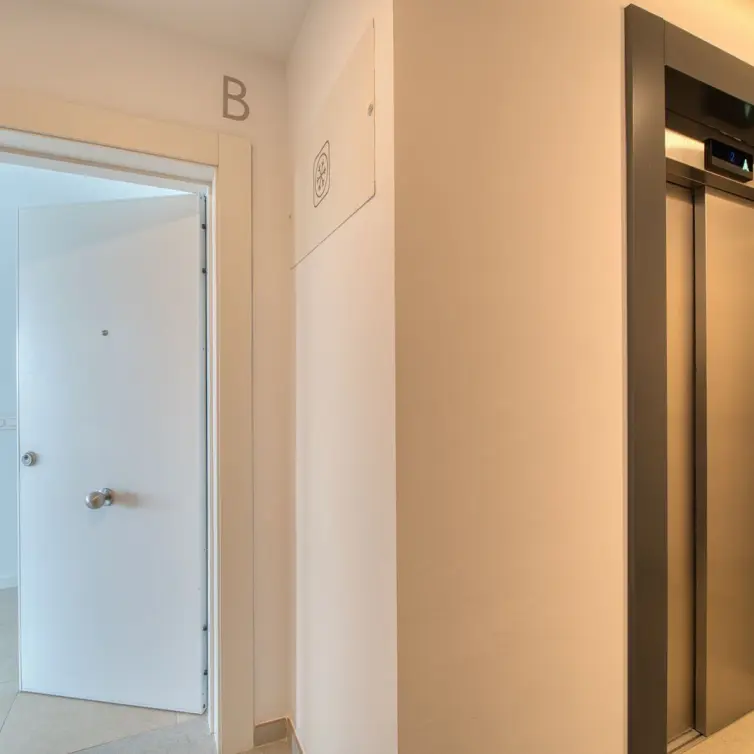 Sale of middle floor apartment in Torremolinos