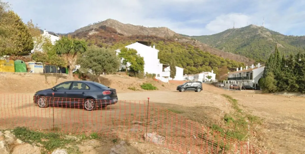 Продажа  коммерческого участка в Mijas 4