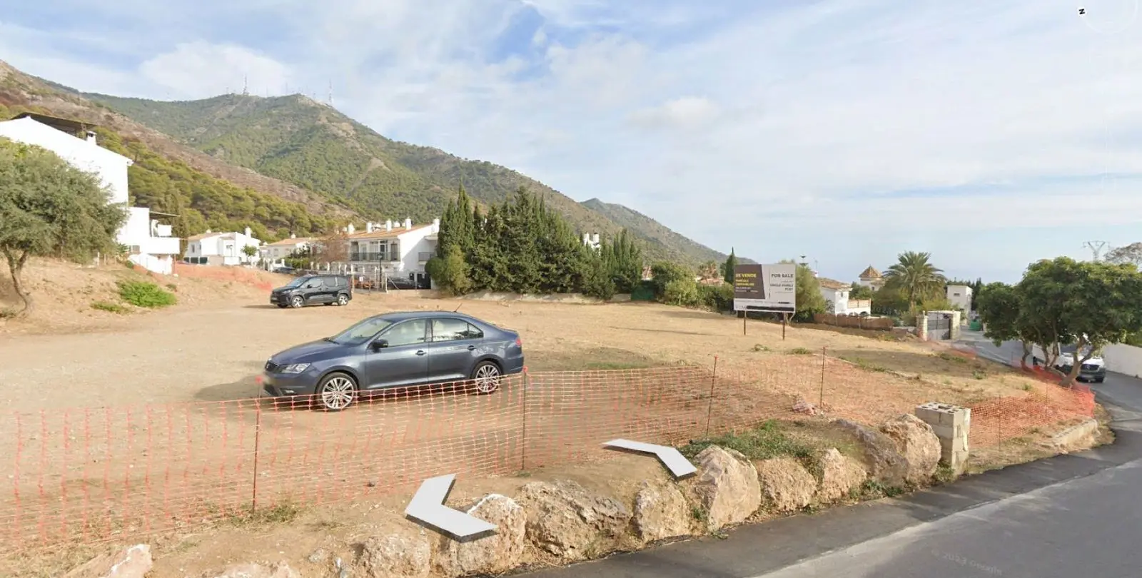 Продажа  коммерческого участка в Mijas 2