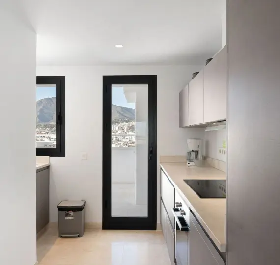 Sale of penthouse in Estepona