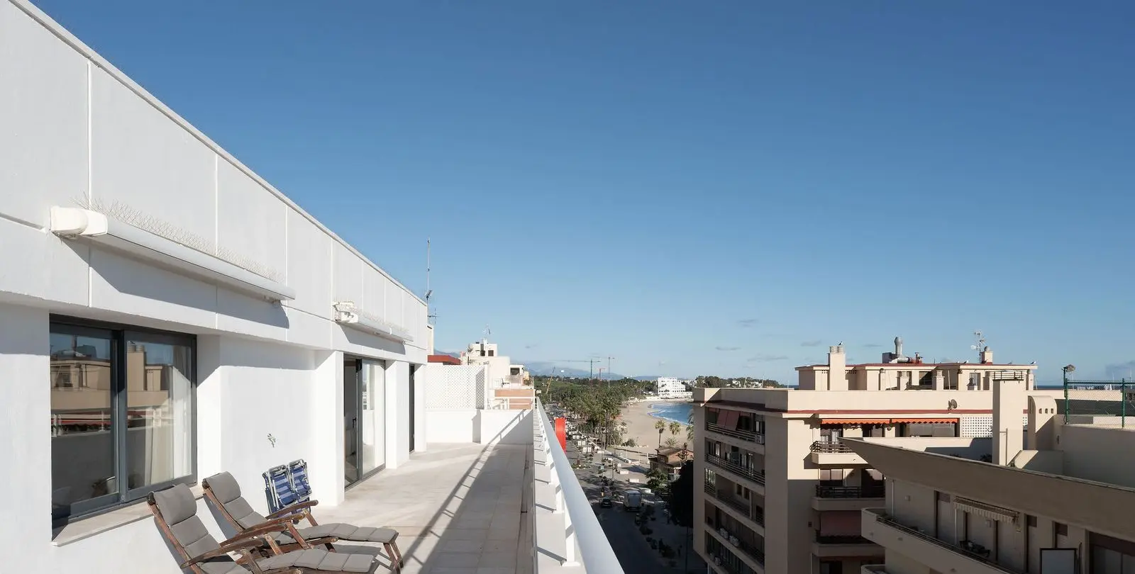Venta de ático en Estepona 3