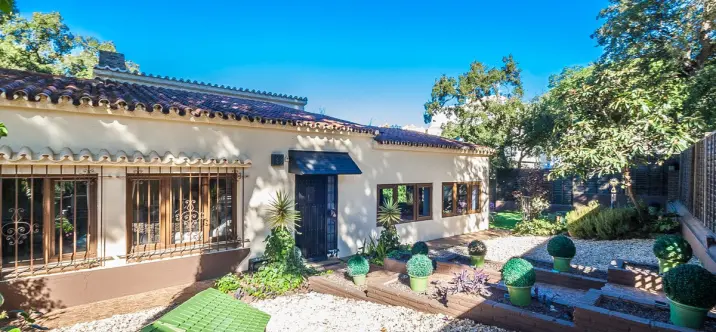 Oтдельно стоящая вилла R5232154 0